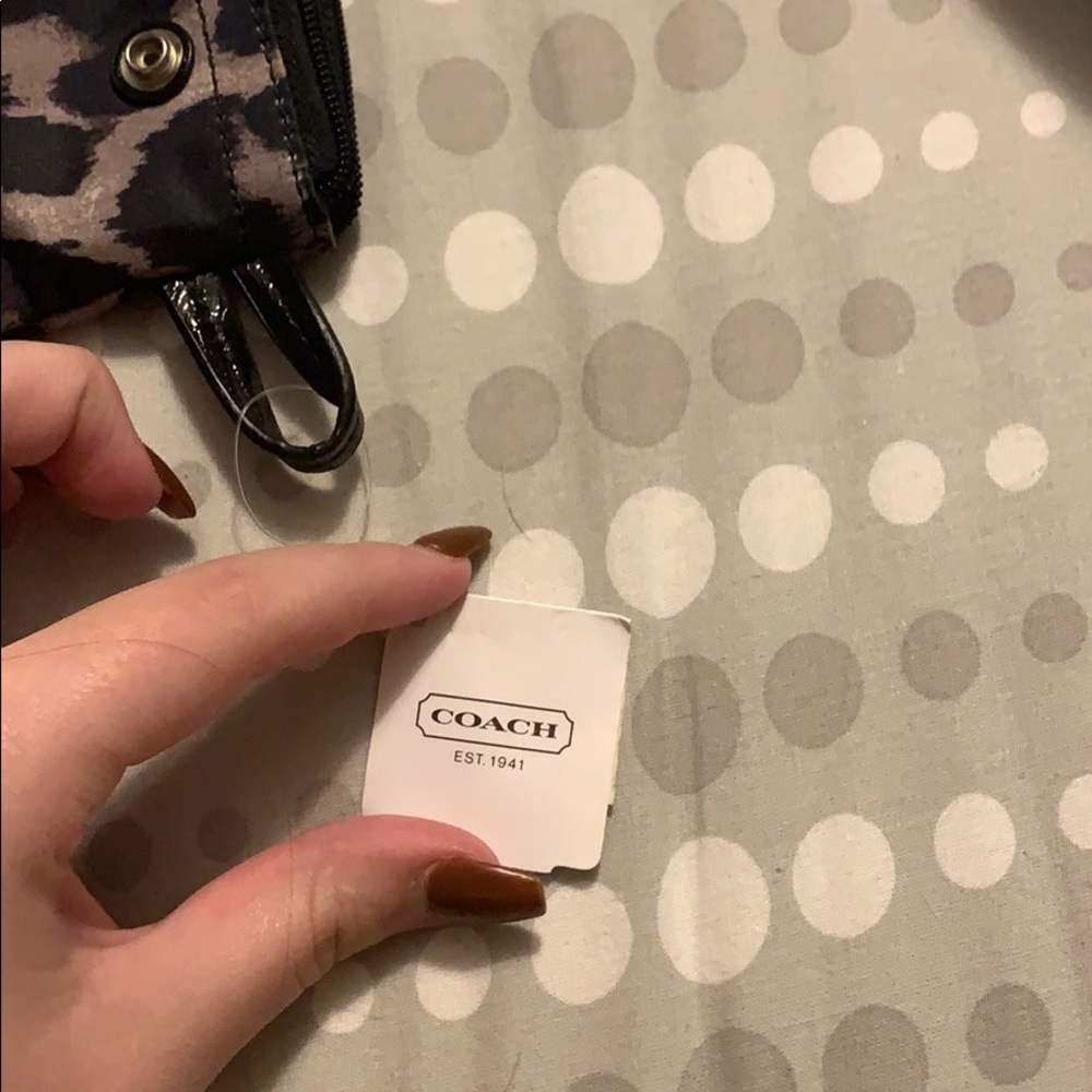 Coach Leopard pouch - Picture 4 of 4